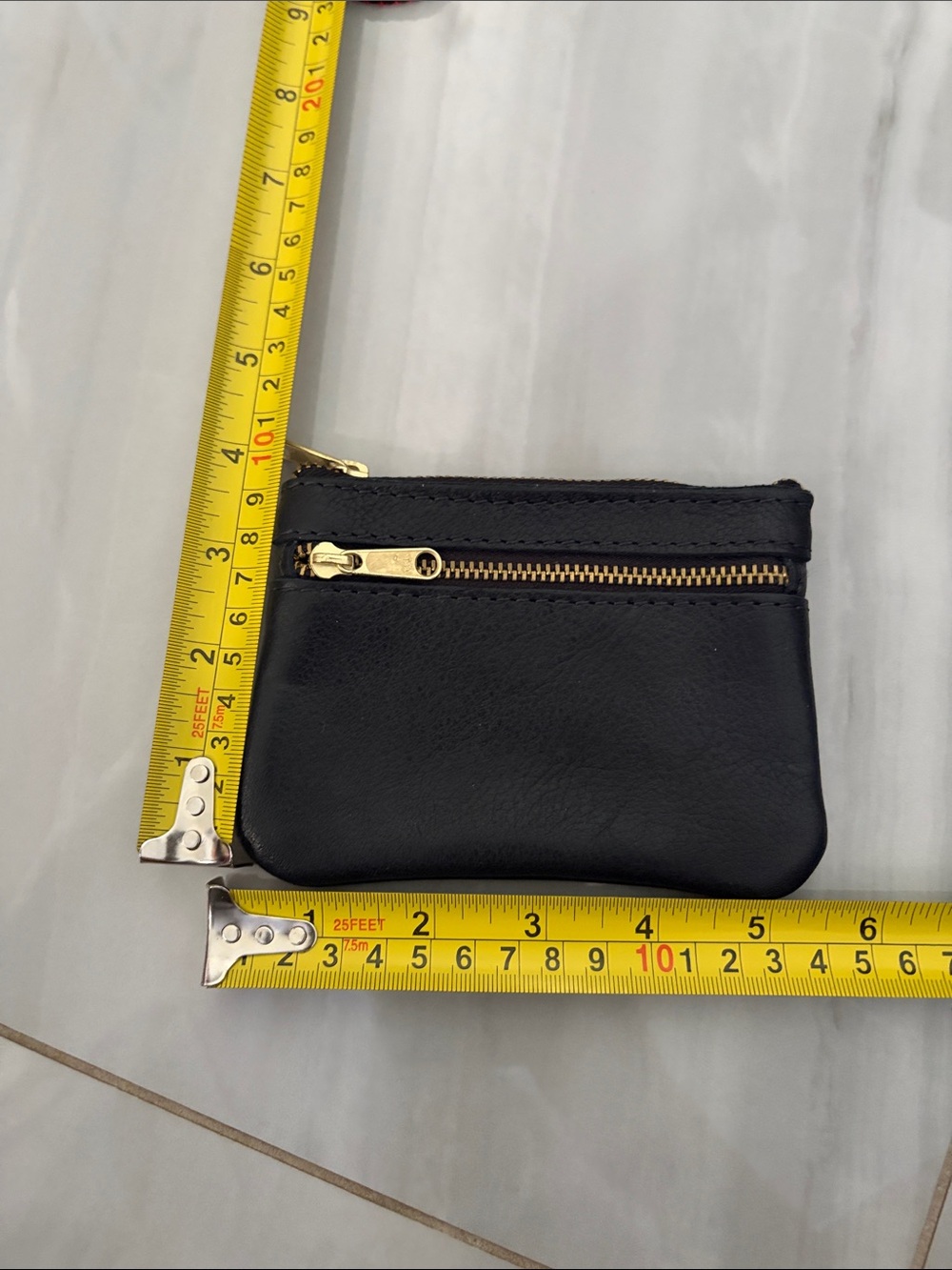 Classic Black Leather Zip Card Wallet